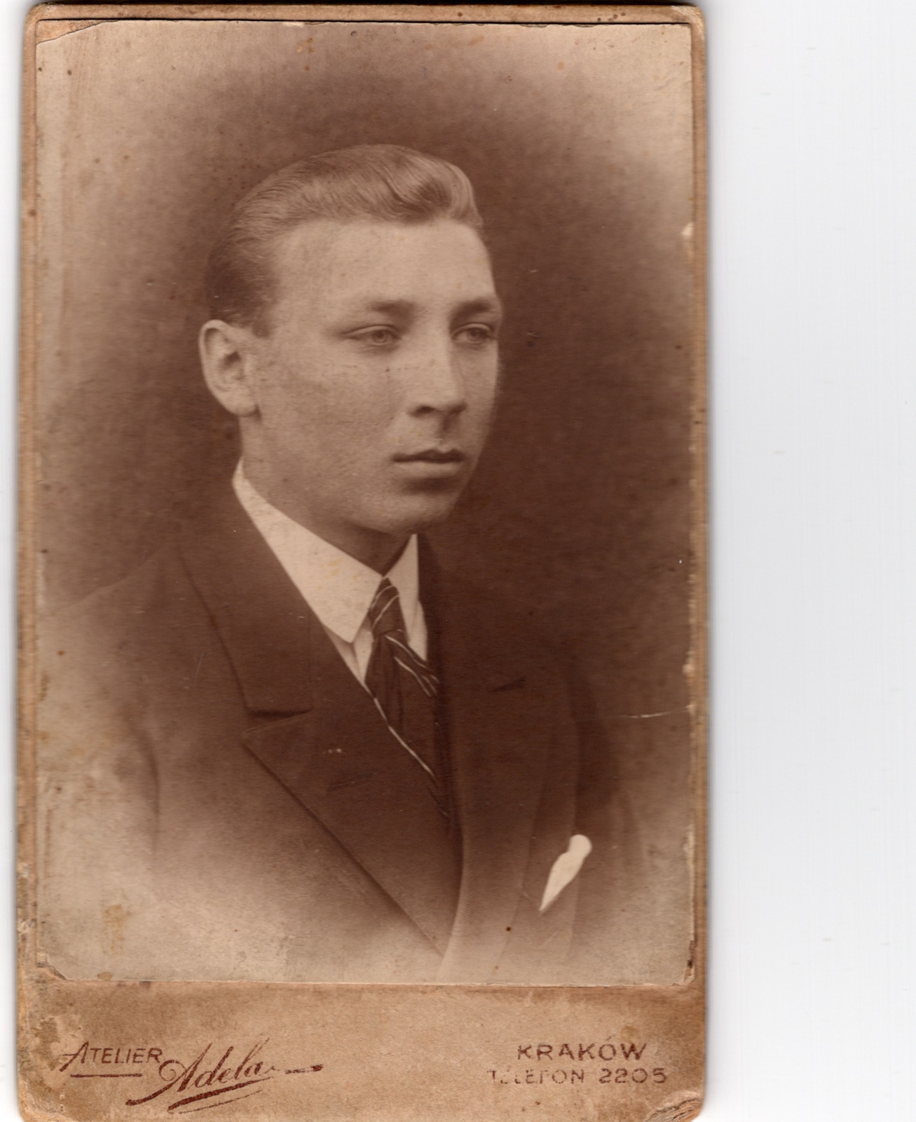 portret młodego mężczyzny