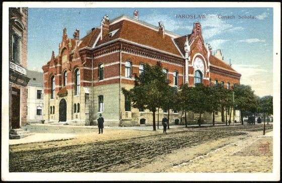 Sokół i Hotel Victoria