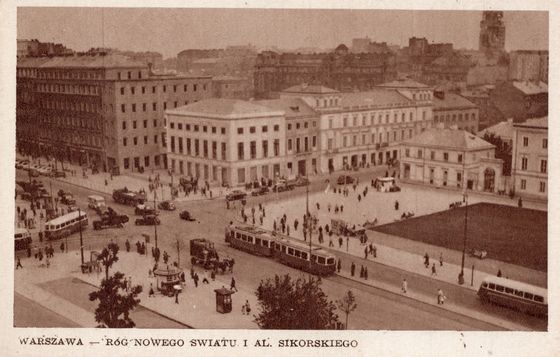 Zbieg Nowego Światu z aleją Sikorskiego
